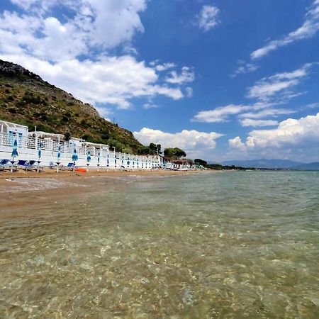 Le Palme Village Terracina Eksteriør billede
